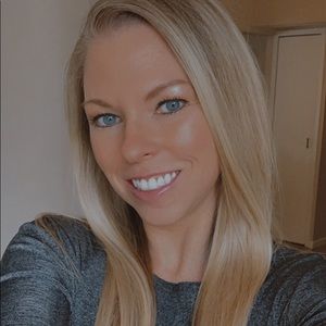 Meet your Posher, Cassie